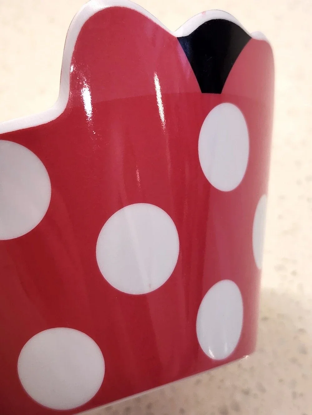 Disney Store Minnie Mouse 3D  Ears & Bow Figural Melamine Toddler Bowl